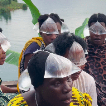 Yankoze Munda: o ritual ruandês que transforma canto e água em força coletiva