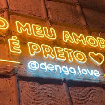 Denga Love, o app que conecta pessoas negras, é premiado com o Diploma Abdias Nascimento