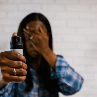 Rio de Janeiro aprova uso de spray de pimenta para mulheres