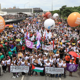 Brasília recebe a 2ª Marcha Nacional das Mulheres Negras com foco em reparação histórica