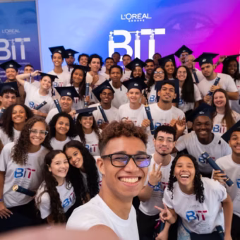 Programa do L’Oréal aposta em diversidade e forma 270 jovens em tecnologia