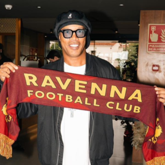 Ronaldinho Gaúcho inicia novo capítulo no futebol europeu com projeto no Ravenna FC